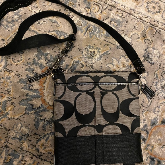 Coach crossbody bag - Picture 4 of 4